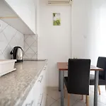 Milic - One Bedroom With Sea View And Terrace * Gornji Karin