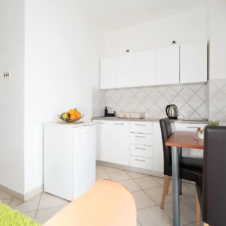 Milic - One Bedroom With Sea View And Terrace Apartment Gornji Karin