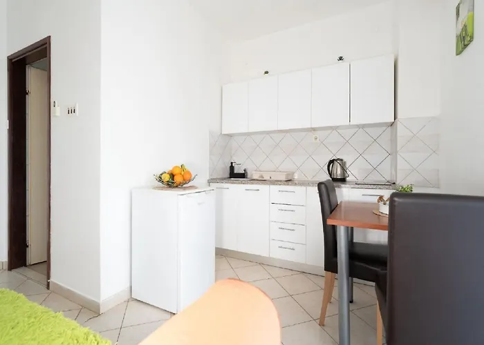 Milic - One Bedroom With Sea View And Terrace Apartamento Gornji Karin